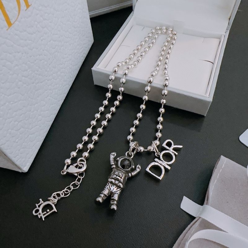 chr1st1an D10r necklaces